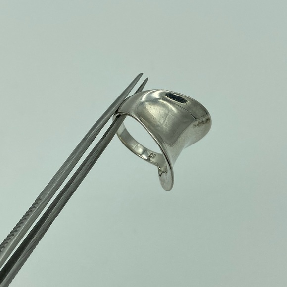 ☘️5 for $40☘️ Saddle Shaped Wide Concave Sterling Silver 925 Ring Size 7-7.25 - Picture 3 of 12